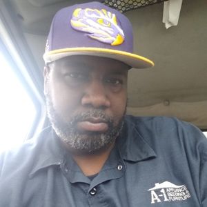 Meet your Posher, Larry